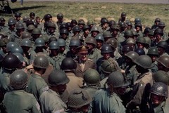 IKE THE WAR YEARS ( Original 1978 MiniSeries – Blu Ray – Plus Bonus Dvd )