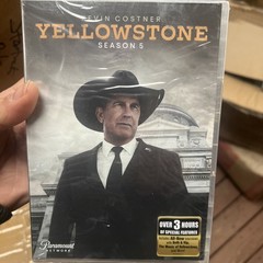 Yellowstone: The Complete Season 5 Five Part 1-2 (DVD, 6-Disc Set New